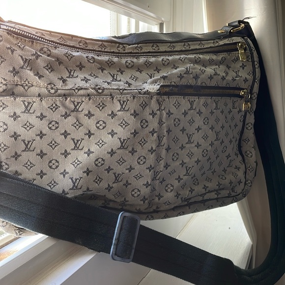 Louis Vuitton Mini Lin Sac A Maman Messenger Bag - Picture 15 of 16